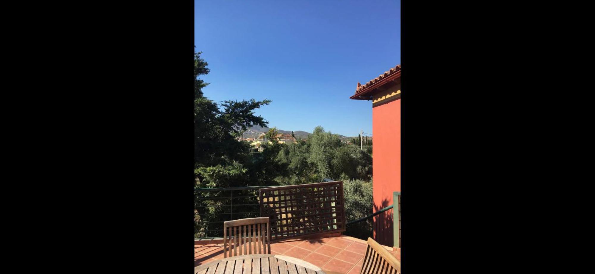 Small Apartment Near Athens Airport Pikérmion Екстериор снимка