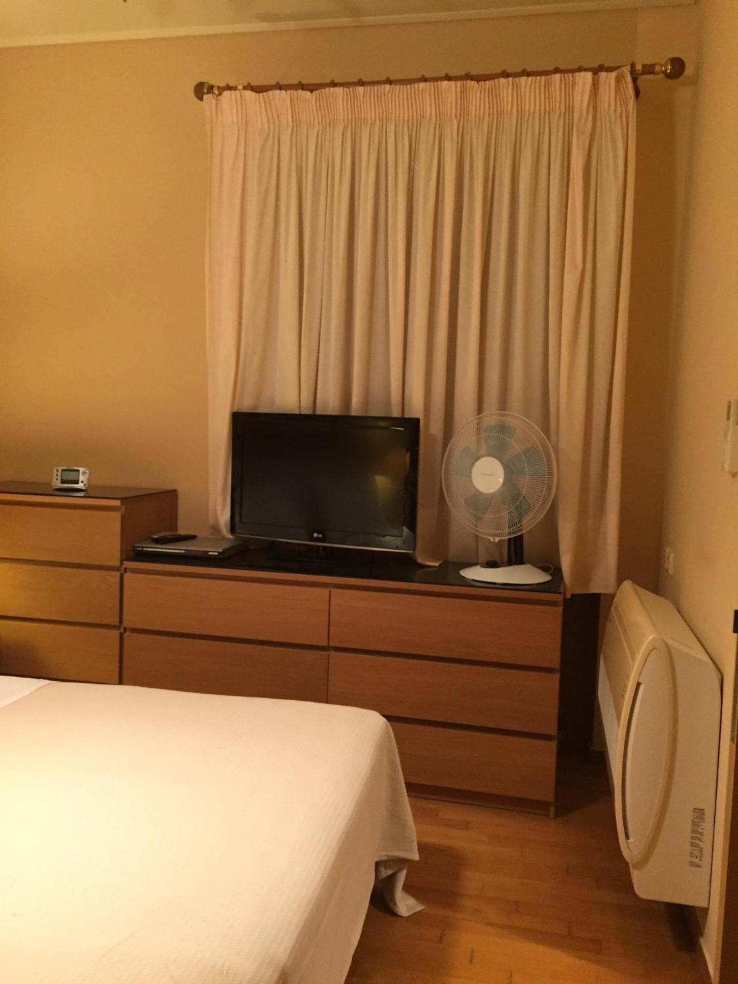 Small Apartment Near Athens Airport Pikérmion Екстериор снимка